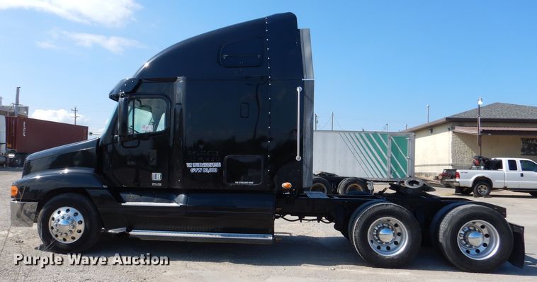 image for item DL3357 2007 Freightliner CST120  semi truck