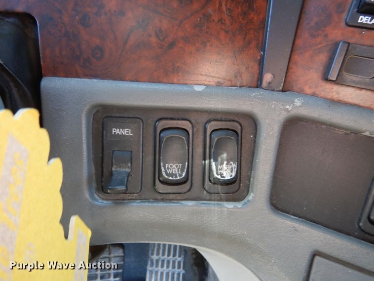 image for item DL3357 2007 Freightliner CST120  semi truck