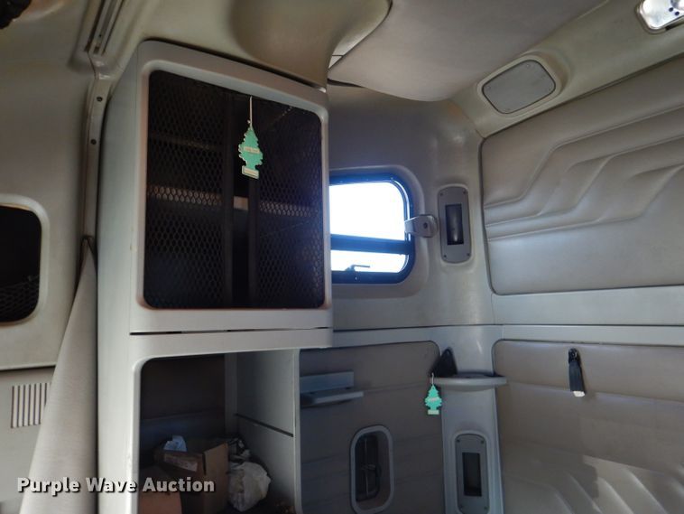 image for item DL3357 2007 Freightliner CST120  semi truck