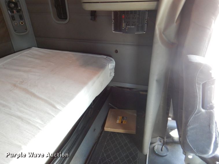 image for item DL3357 2007 Freightliner CST120  semi truck