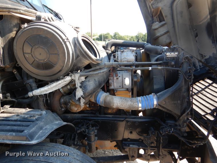 image for item DL3357 2007 Freightliner CST120  semi truck