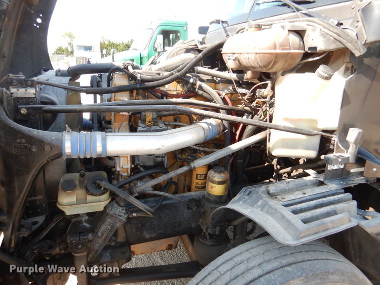 image for item DL3357 2007 Freightliner CST120  semi truck