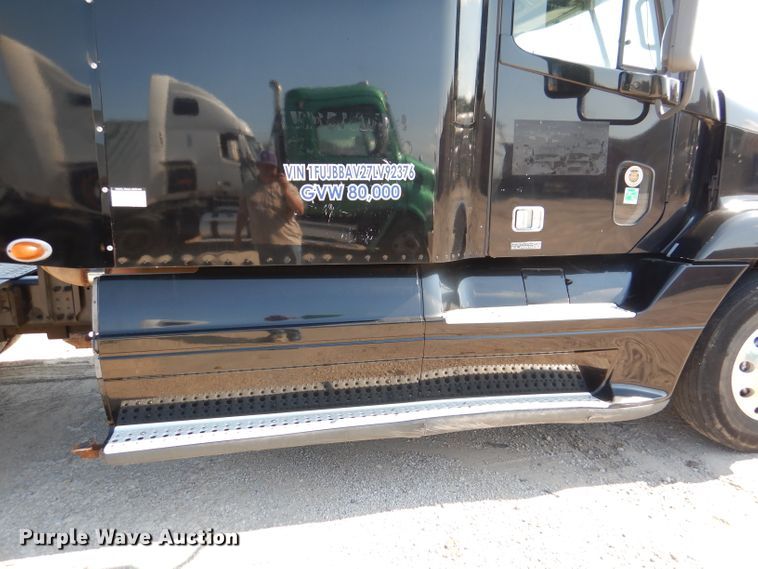 image for item DL3357 2007 Freightliner CST120  semi truck