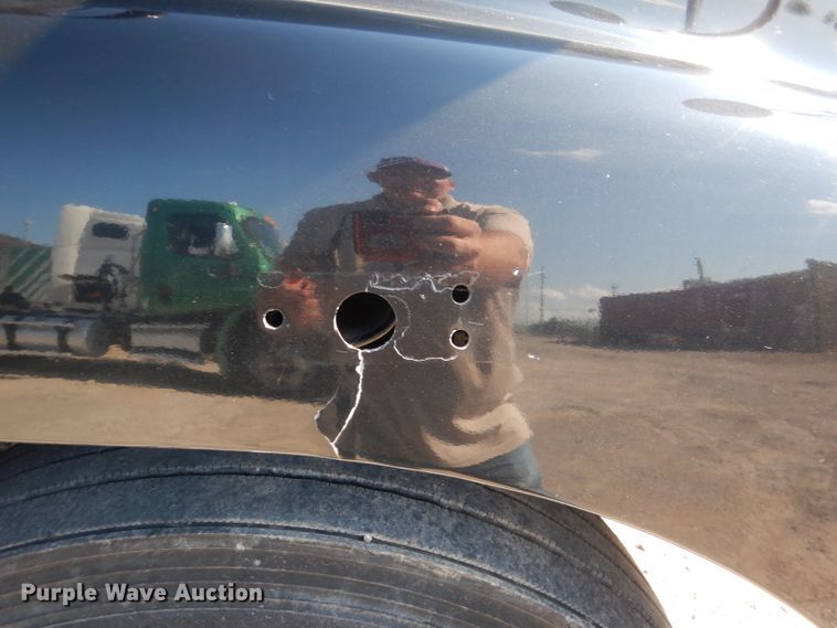 image for item DL3357 2007 Freightliner CST120  semi truck