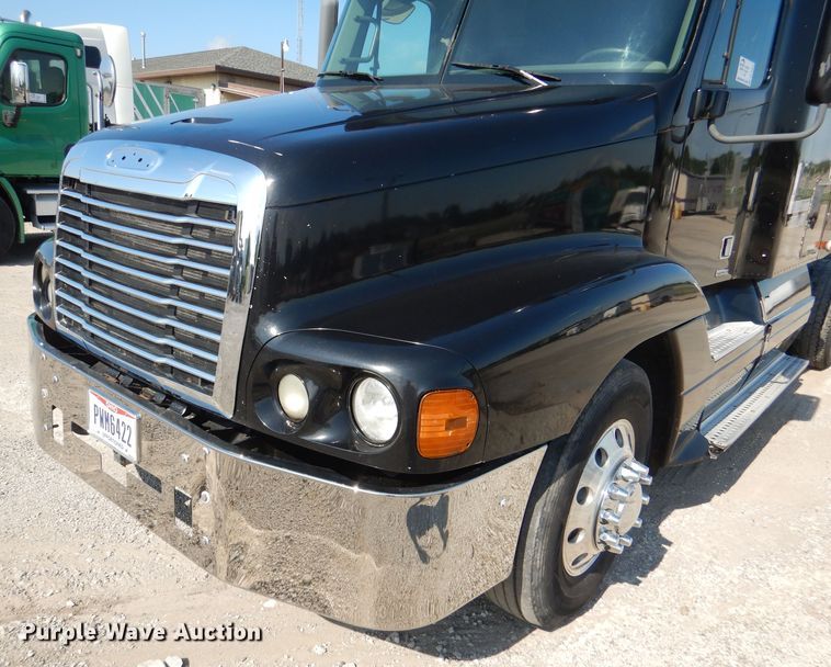 image for item DL3357 2007 Freightliner CST120  semi truck