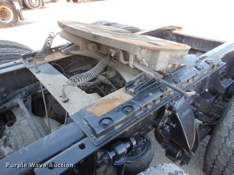 image for item DL3357 2007 Freightliner CST120  semi truck