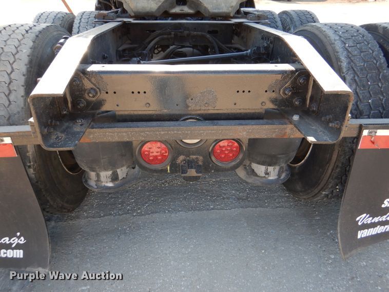 image for item DL3357 2007 Freightliner CST120  semi truck