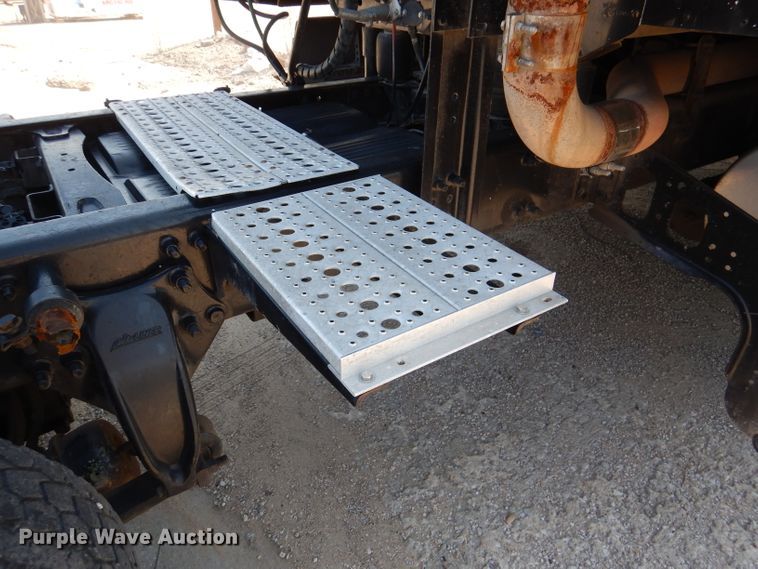 image for item DL3357 2007 Freightliner CST120  semi truck