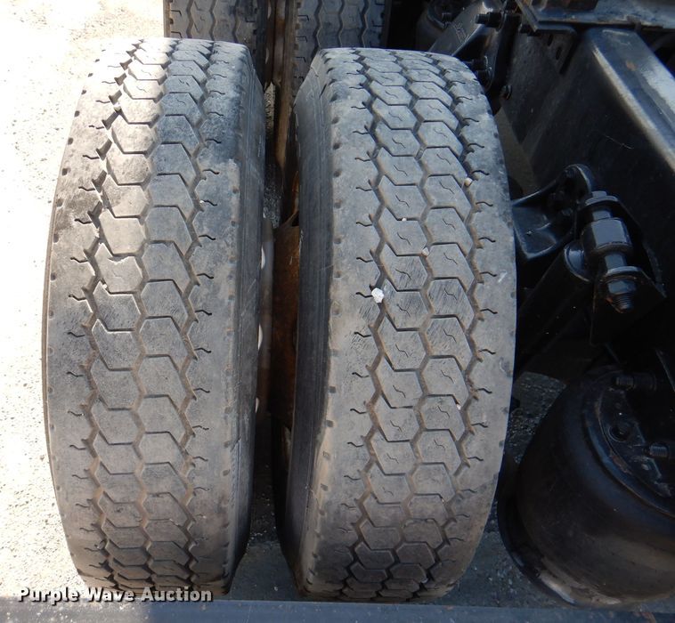 image for item DL3357 2007 Freightliner CST120  semi truck