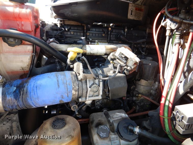 image for item DL3358 2010 Freightliner Cascadia 113  semi truck