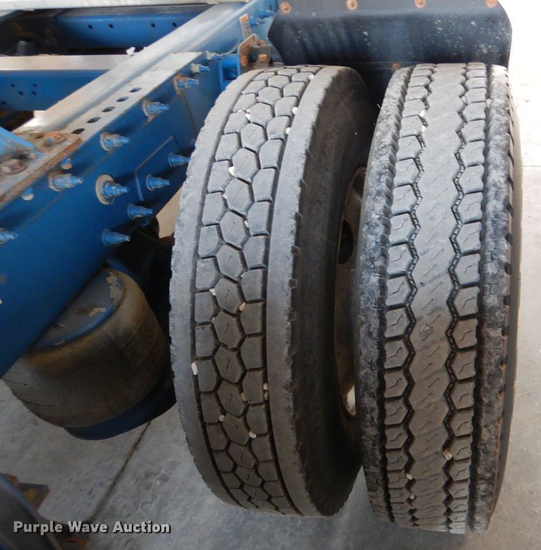 image for item DL3454 2009 Peterbilt 367  semi truck