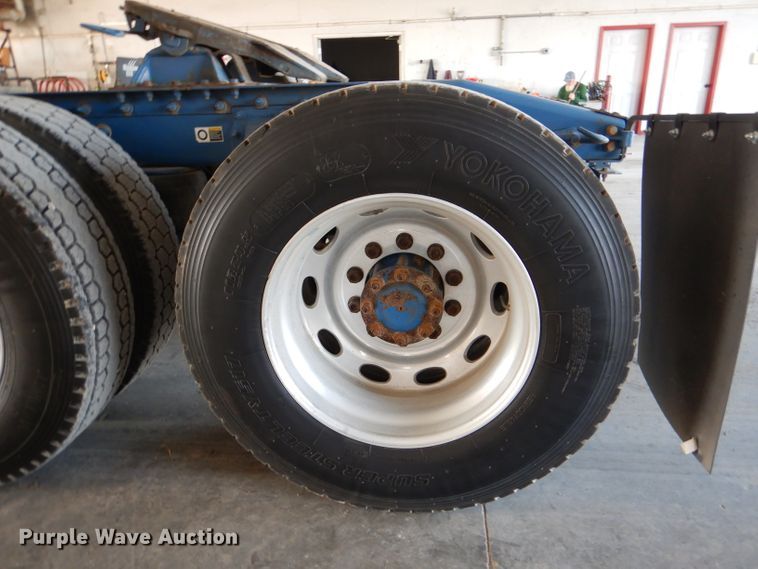 image for item DL3454 2009 Peterbilt 367  semi truck