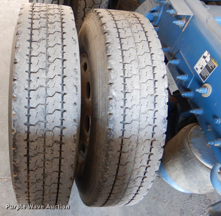 image for item DL3454 2009 Peterbilt 367  semi truck