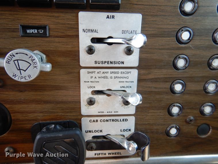 image for item DM3894 1987 Peterbilt 359 Classic  semi truck