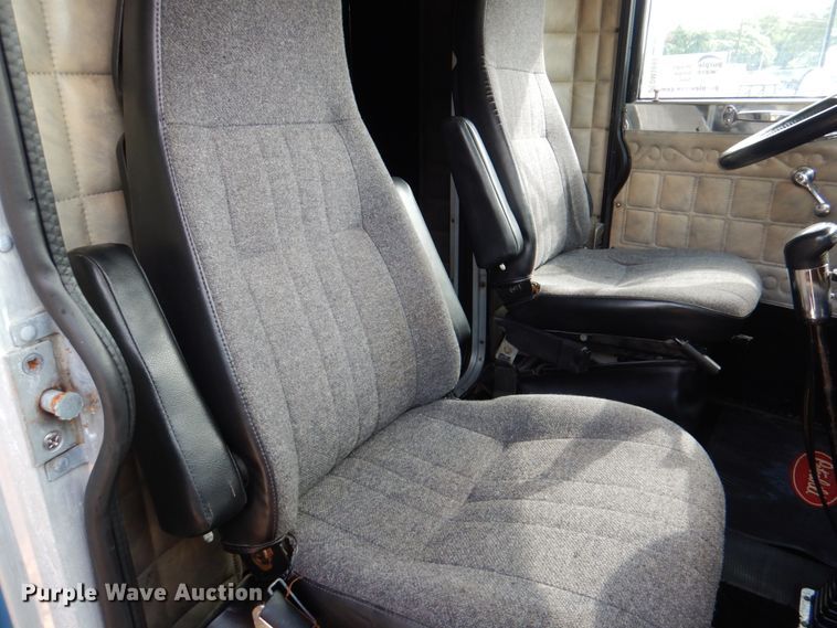 image for item DM3894 1987 Peterbilt 359 Classic  semi truck