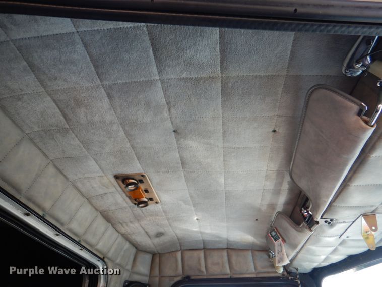 image for item DM3894 1987 Peterbilt 359 Classic  semi truck