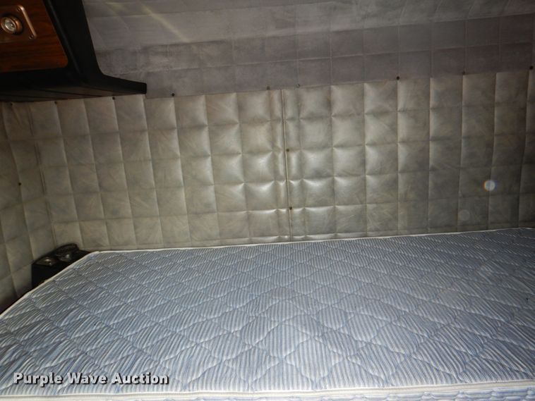 image for item DM3894 1987 Peterbilt 359 Classic  semi truck