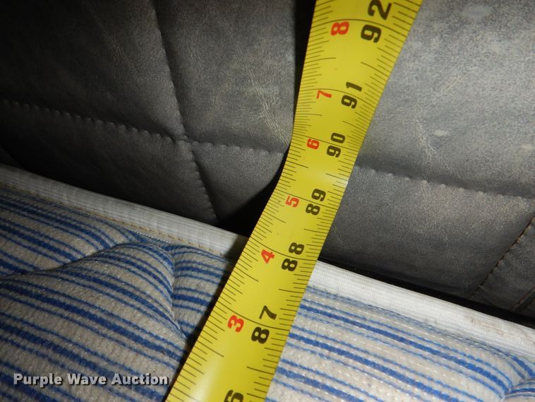 image for item DM3894 1987 Peterbilt 359 Classic  semi truck