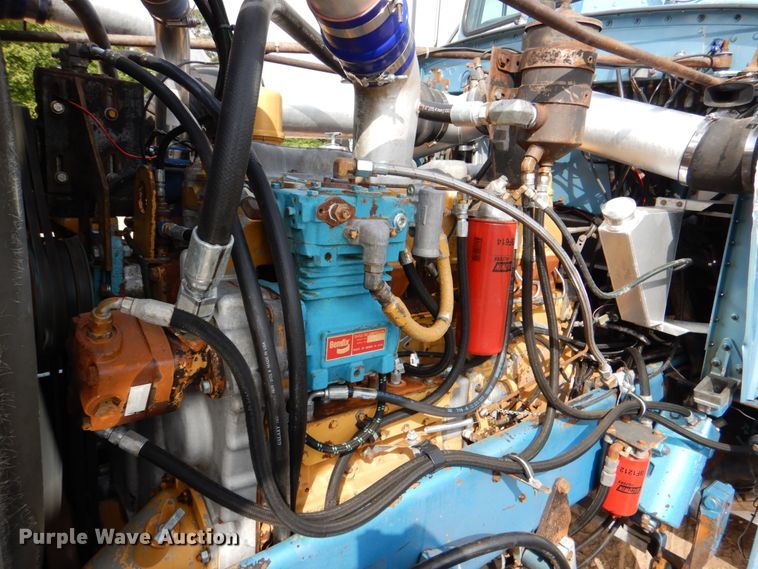 image for item DM3894 1987 Peterbilt 359 Classic  semi truck