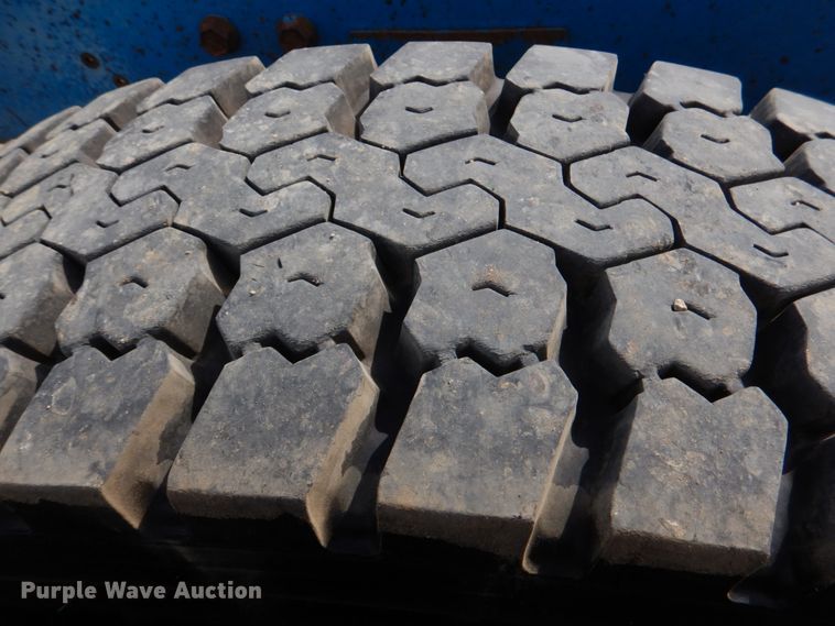 image for item DM3894 1987 Peterbilt 359 Classic  semi truck