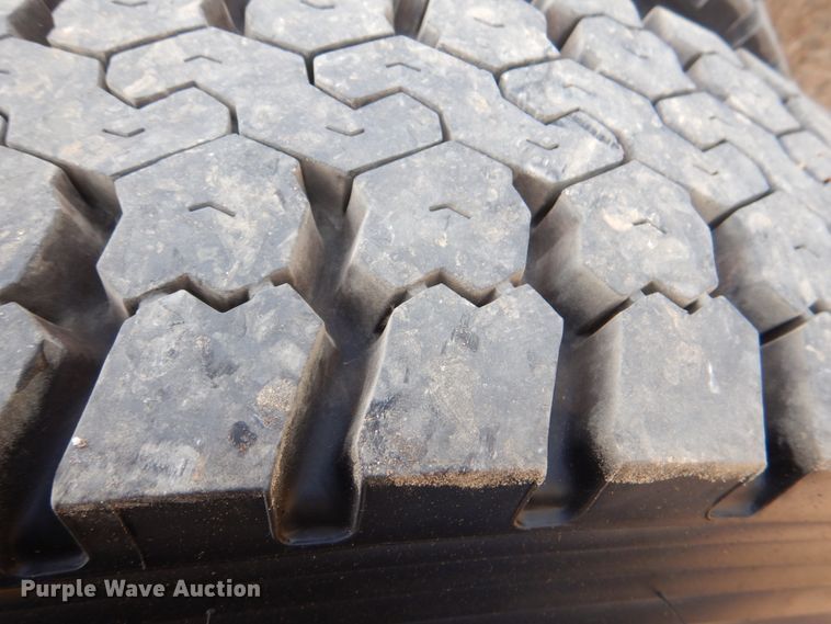 image for item DM3894 1987 Peterbilt 359 Classic  semi truck