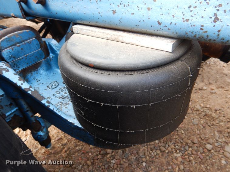 image for item DM3894 1987 Peterbilt 359 Classic  semi truck