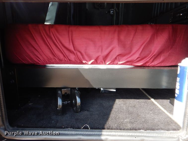 image for item DM3895 1981 Kenworth W900  semi truck