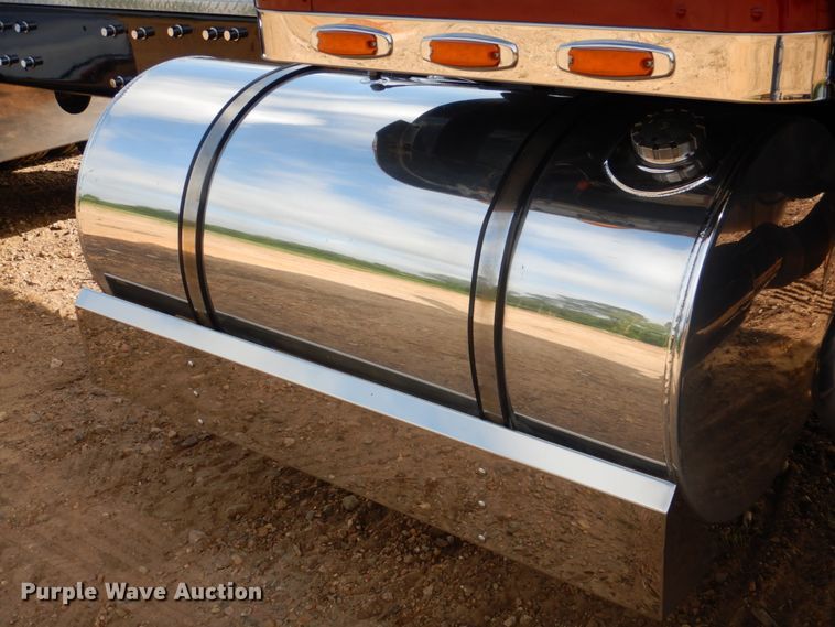 image for item DM3895 1981 Kenworth W900  semi truck