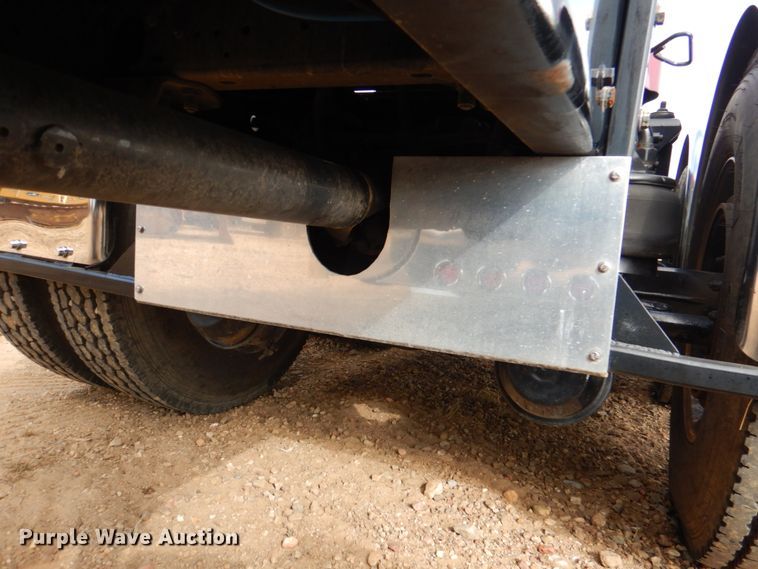 image for item DM3895 1981 Kenworth W900  semi truck