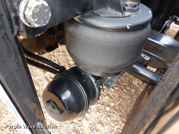 image for item DM3895 1981 Kenworth W900  semi truck