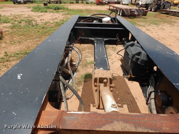image for item DM6244 2011 Trail King TK110HDG  lowboy equipment trailer