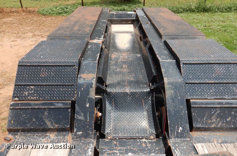 image for item DM6244 2011 Trail King TK110HDG  lowboy equipment trailer