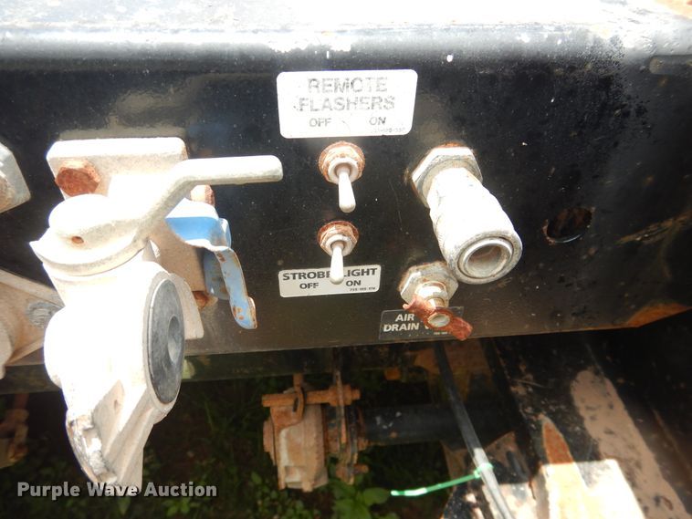 image for item DM6244 2011 Trail King TK110HDG  lowboy equipment trailer