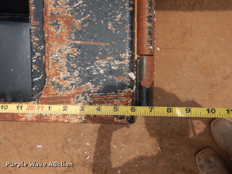 image for item DM6244 2011 Trail King TK110HDG  lowboy equipment trailer