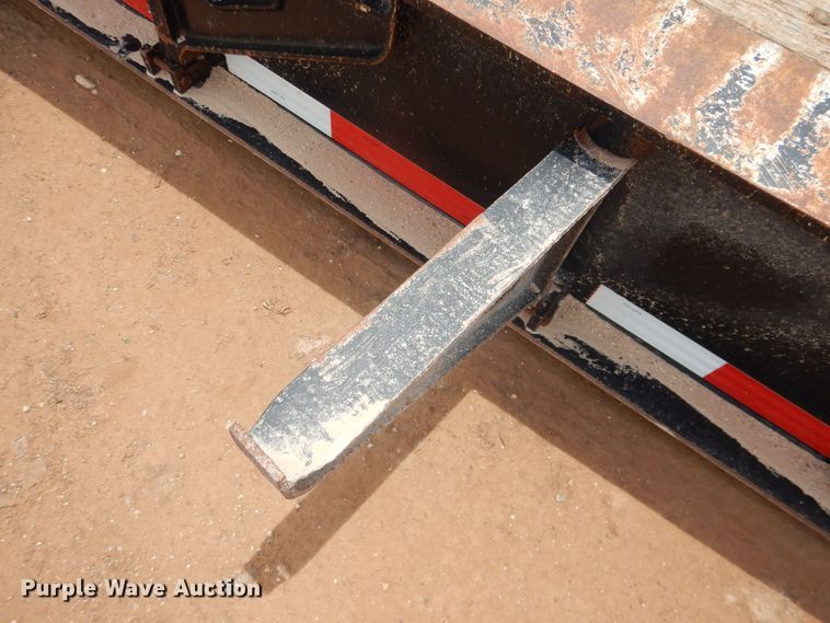 image for item DM6244 2011 Trail King TK110HDG  lowboy equipment trailer