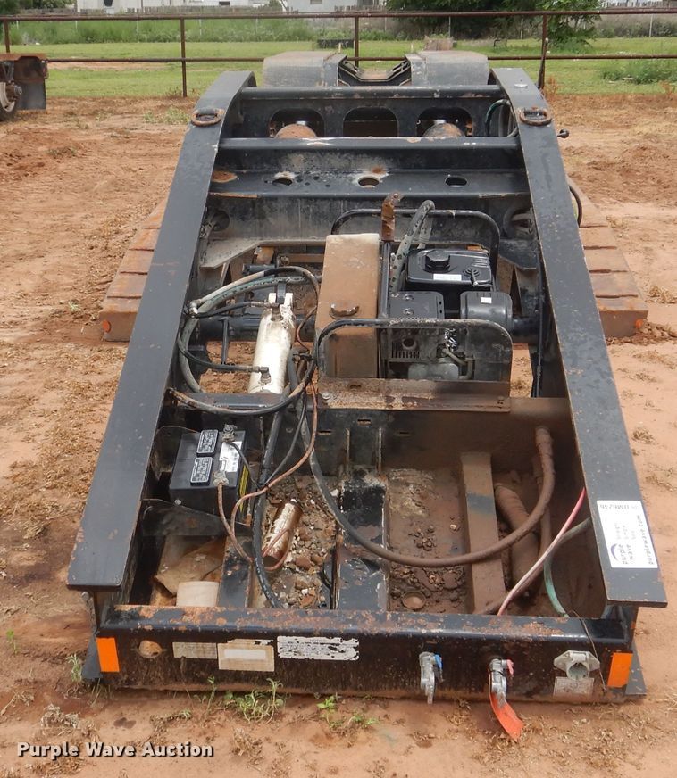 image for item DM6246 2008 Fontaine Magnitude  lowboy equipment trailer