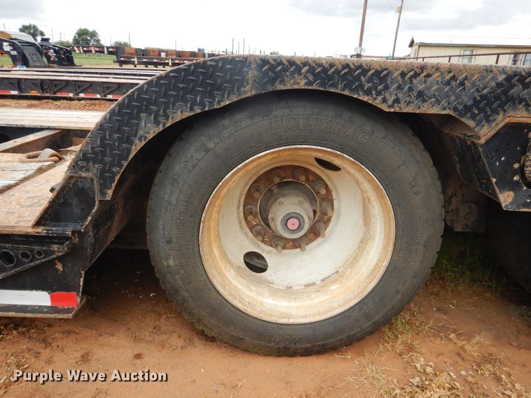 image for item DM6246 2008 Fontaine Magnitude  lowboy equipment trailer