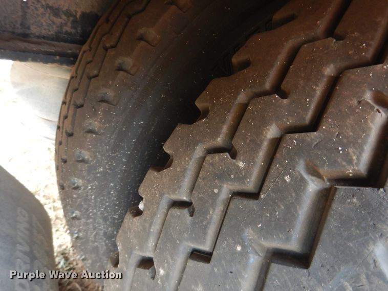 image for item DM6246 2008 Fontaine Magnitude  lowboy equipment trailer