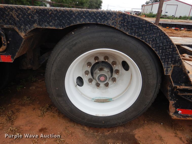 image for item DM6246 2008 Fontaine Magnitude  lowboy equipment trailer