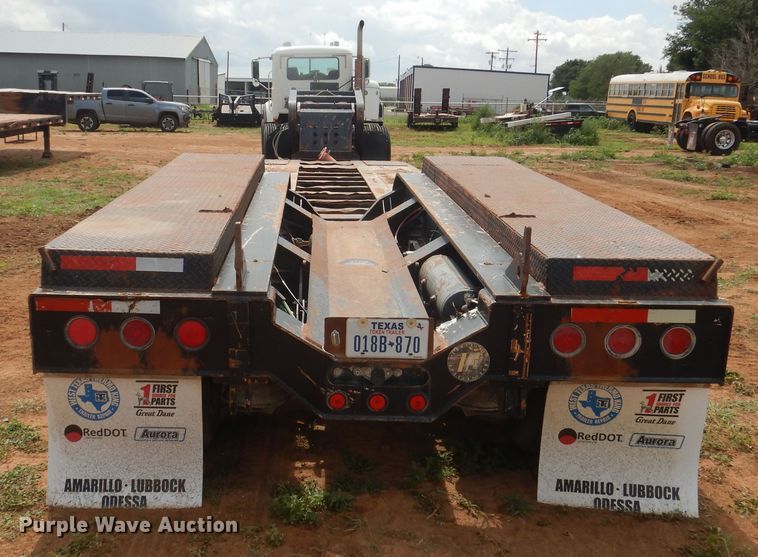 image for item DM6247 2005 Fontaine TA51H  lowboy equipment trailer