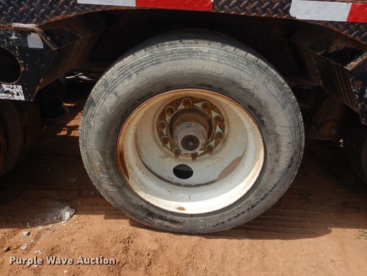 image for item DM6247 2005 Fontaine TA51H  lowboy equipment trailer