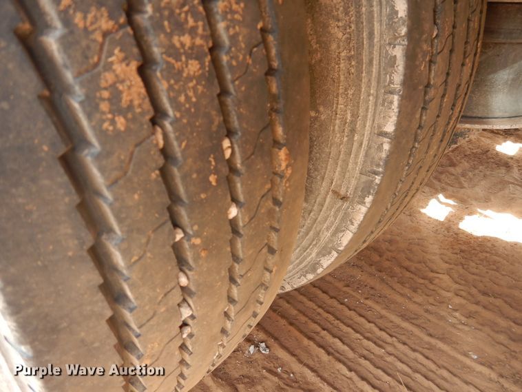 image for item DM6247 2005 Fontaine TA51H  lowboy equipment trailer