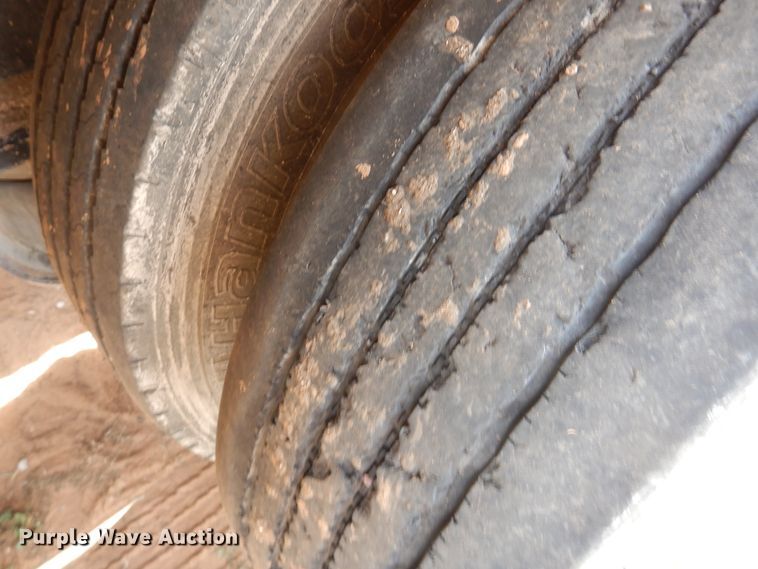 image for item DM6247 2005 Fontaine TA51H  lowboy equipment trailer