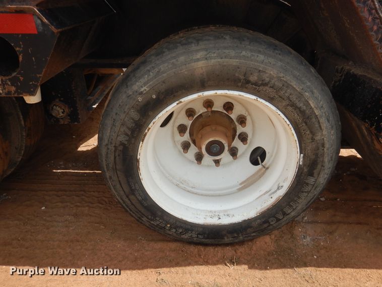 image for item DM6247 2005 Fontaine TA51H  lowboy equipment trailer