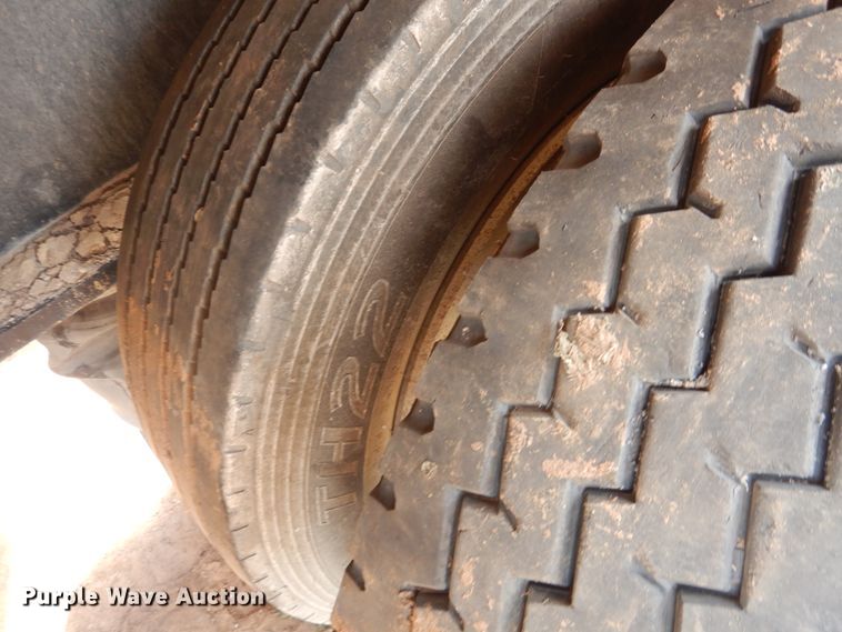 image for item DM6247 2005 Fontaine TA51H  lowboy equipment trailer