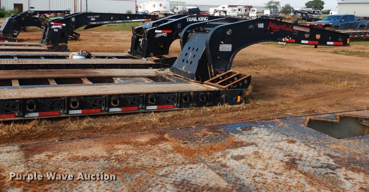 image for item DM6250 2013 Fontaine Magnitude 55L  lowboy equipment trailer