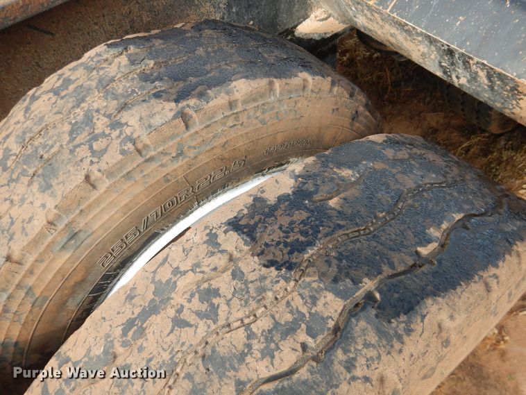 image for item DM6250 2013 Fontaine Magnitude 55L  lowboy equipment trailer