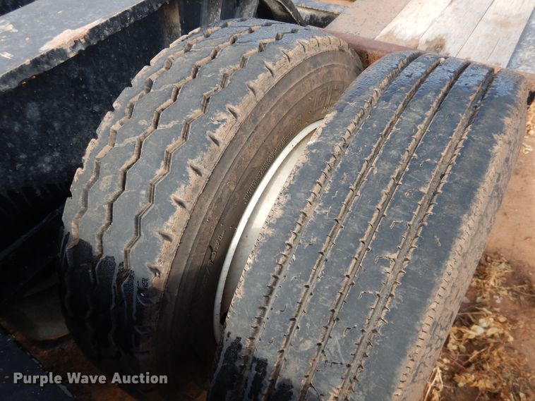 image for item DM6250 2013 Fontaine Magnitude 55L  lowboy equipment trailer