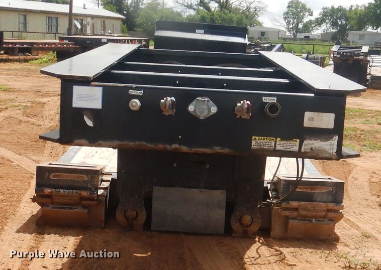 image for item DM6251 2015 Trail King TK110HDG  lowboy equipment trailer