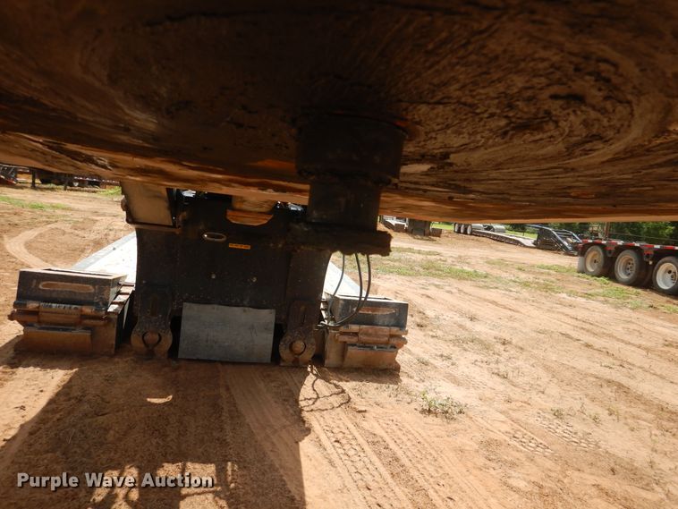 image for item DM6251 2015 Trail King TK110HDG  lowboy equipment trailer